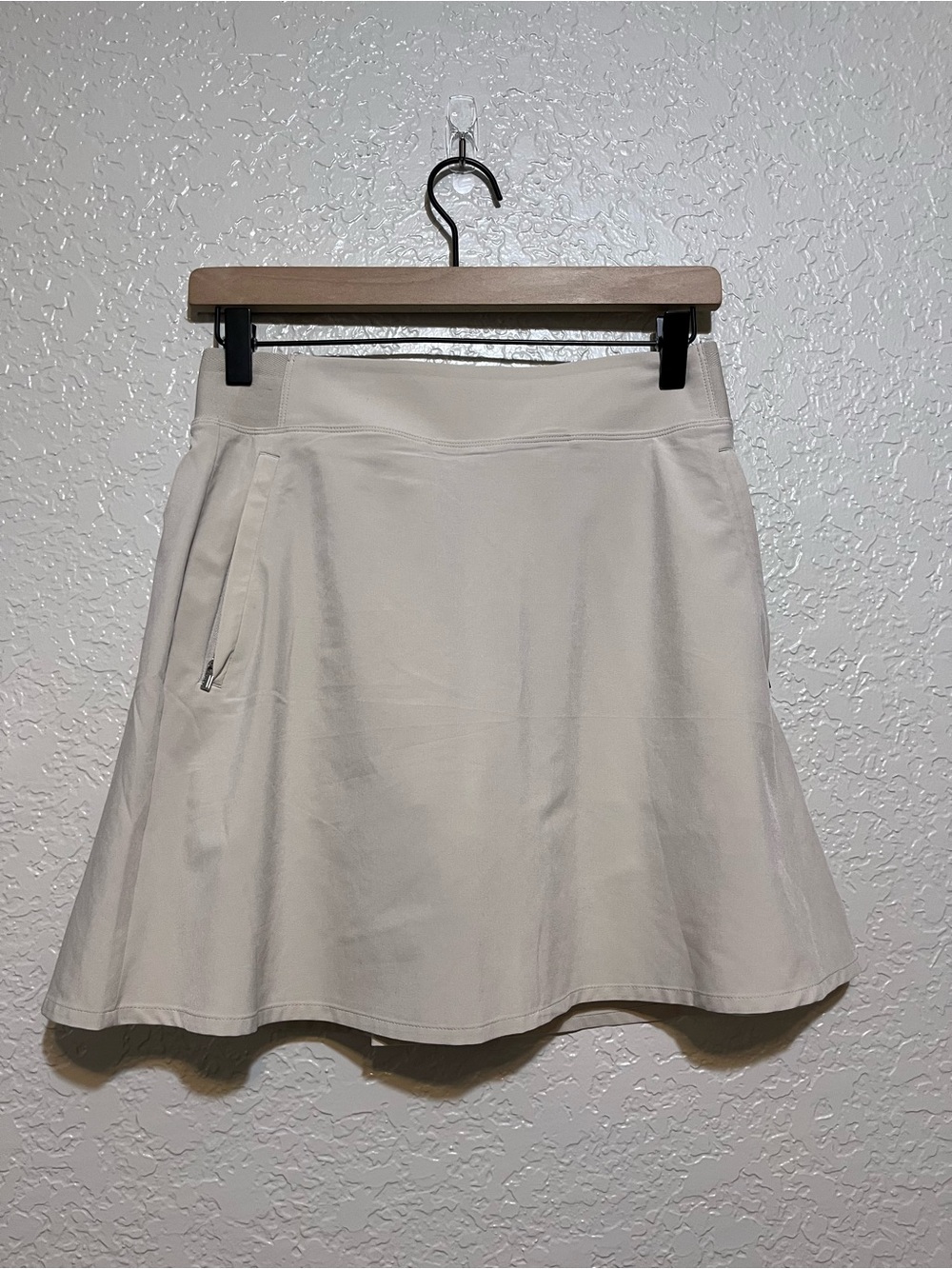 Athleta Brooklyn Heights High Rise Skort – Beige – Size 2 - Picture 2 of 7